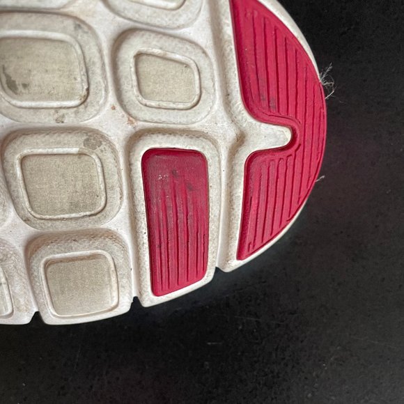 Nike Flex Experience Bright Pink Teen Shoes 7Y 40 Euro - Picture 10 of 11